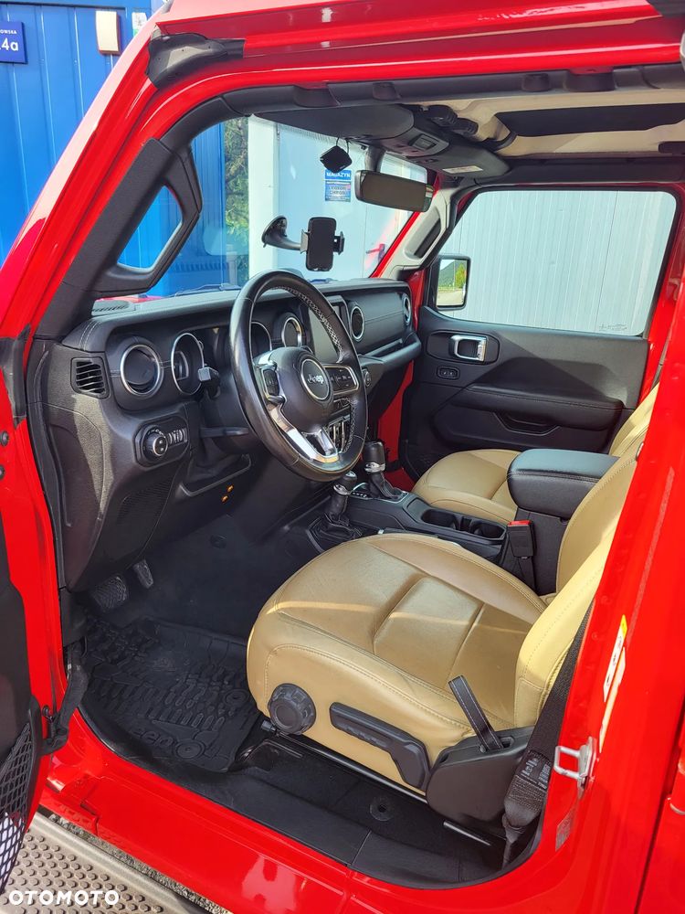 Jeep Wrangler Unlimited 2.2 CRD Sahara - 5