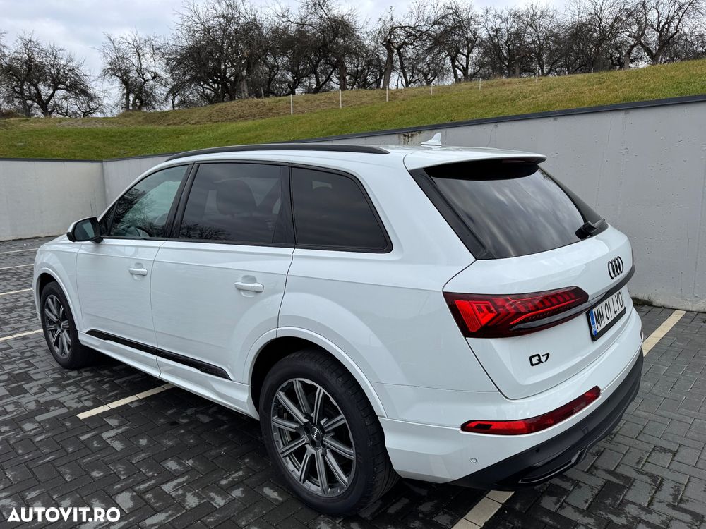 Audi Q7 - 6