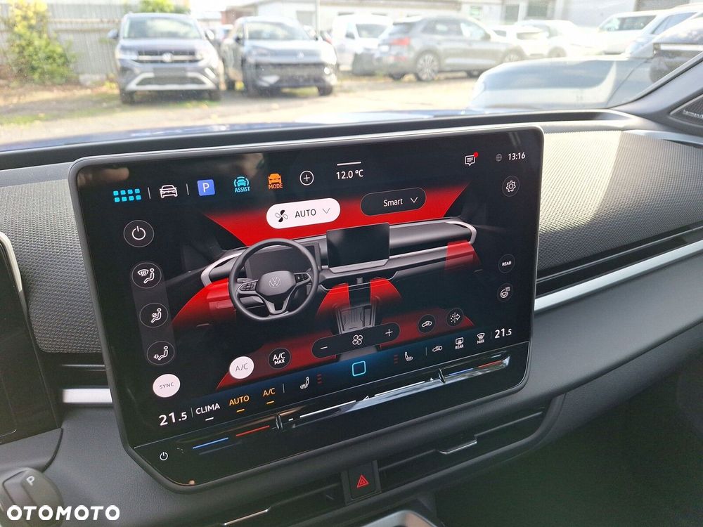 Volkswagen T-Roc - 35