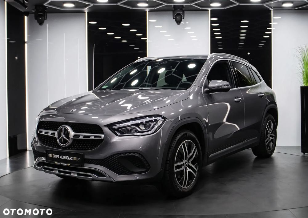 Mercedes-Benz GLA 200 Style - 2