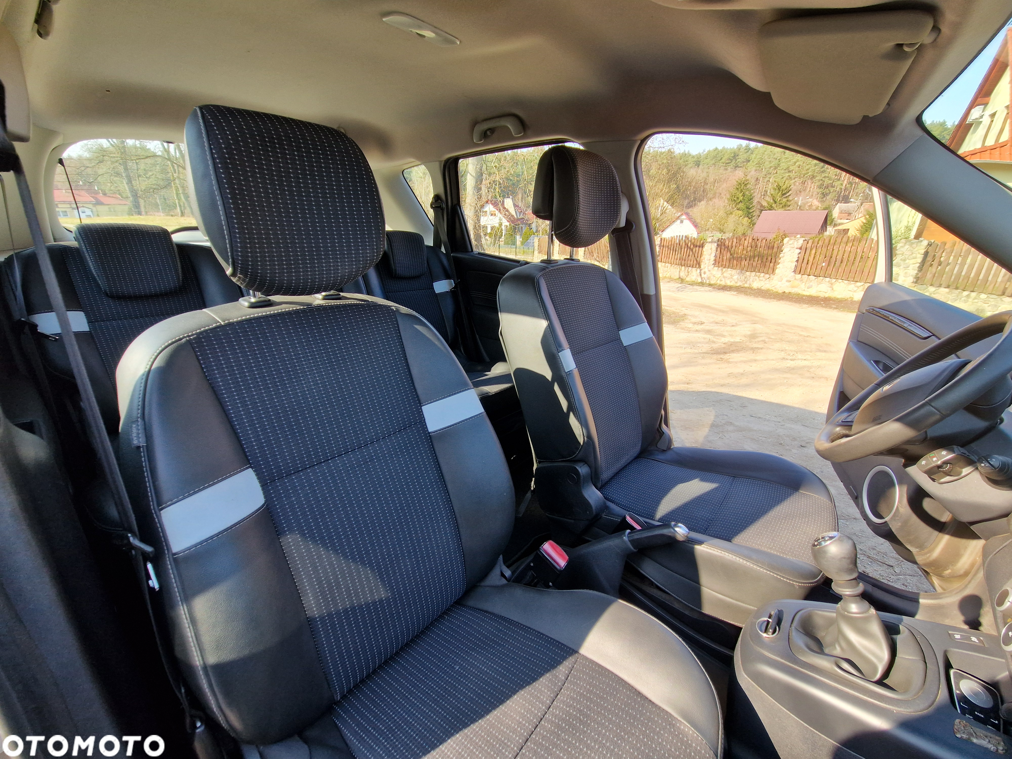 Renault Scenic - 12