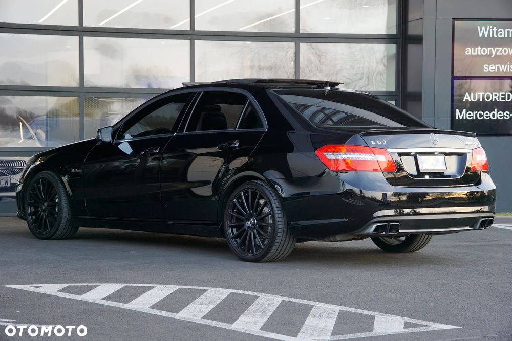 Mercedes-Benz Klasa E 63 AMG AMG Speedshift 7G-MCT - 5