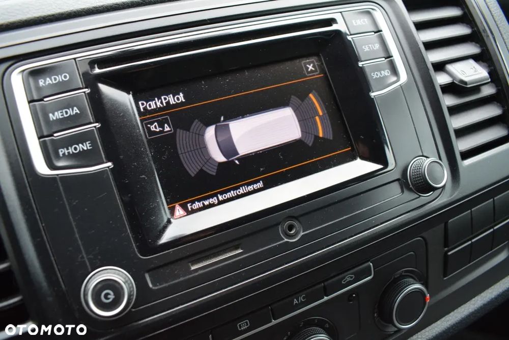 Volkswagen Transporter Kombi L1H1 - 16