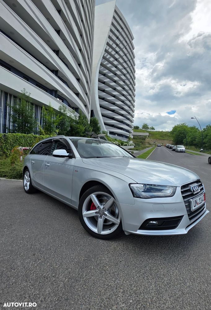 Audi A4 Avant 2.0 TDI DPF multitronic Attraction - 13