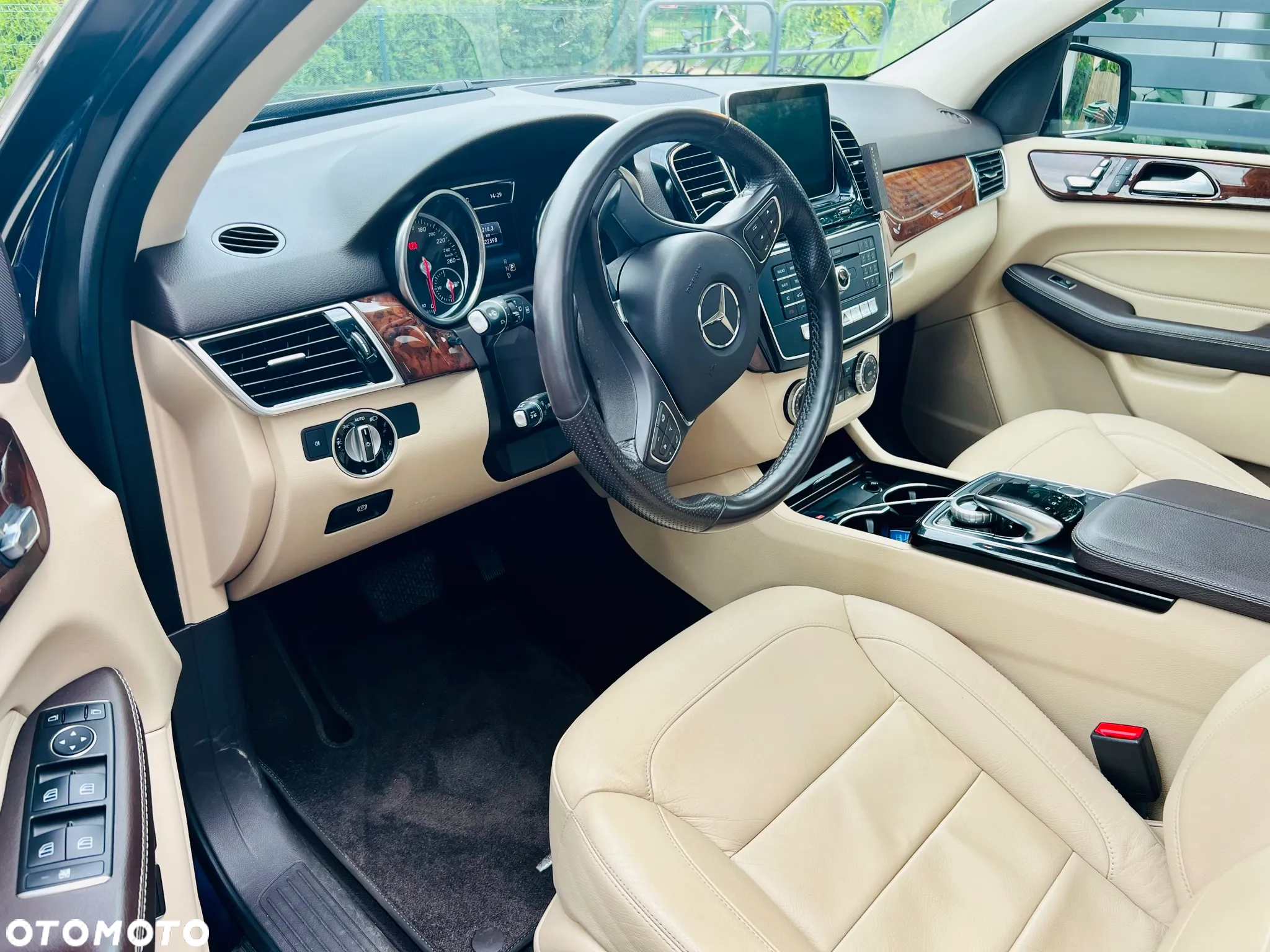 Mercedes-Benz GLE 350 d 4Matic 9G-TRONIC - 5