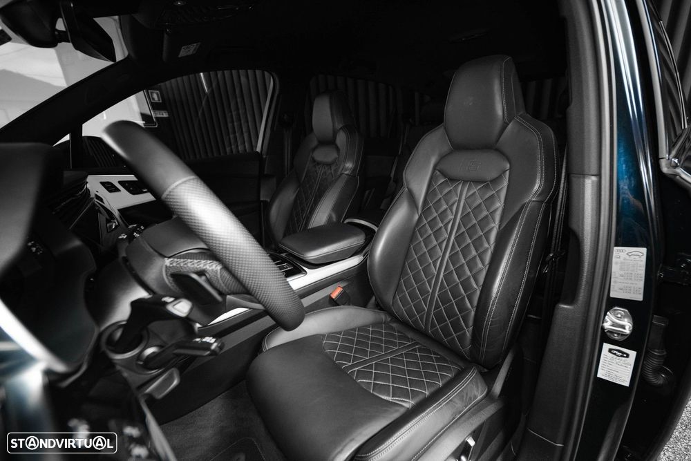 Audi Q7 55 TFSIe quattro S line Tiptronic - 38