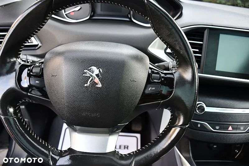 Peugeot 308 SW BlueHDi 120 Stop & Start Allure - 19