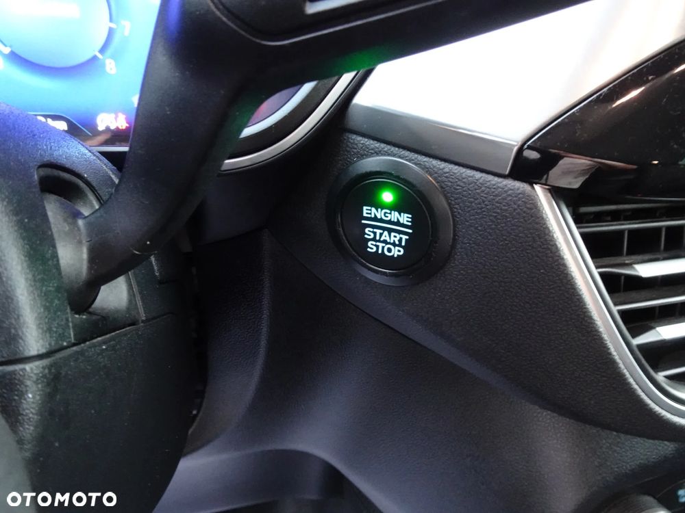 Ford Kuga 1.5 EcoBoost FWD Titanium - 35