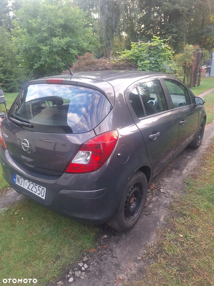 Opel Corsa - 12