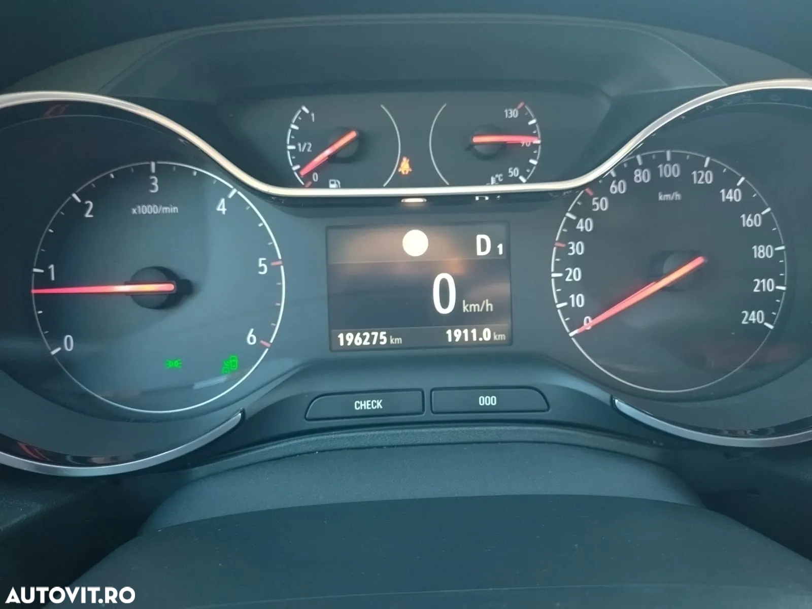 Opel Grandland X 2.0 START/STOP Aut. Ultimate - 8