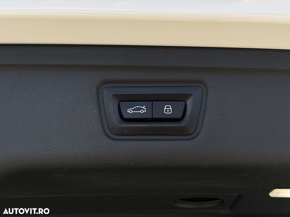 BMW Seria 3 320d AT MHEV - 27