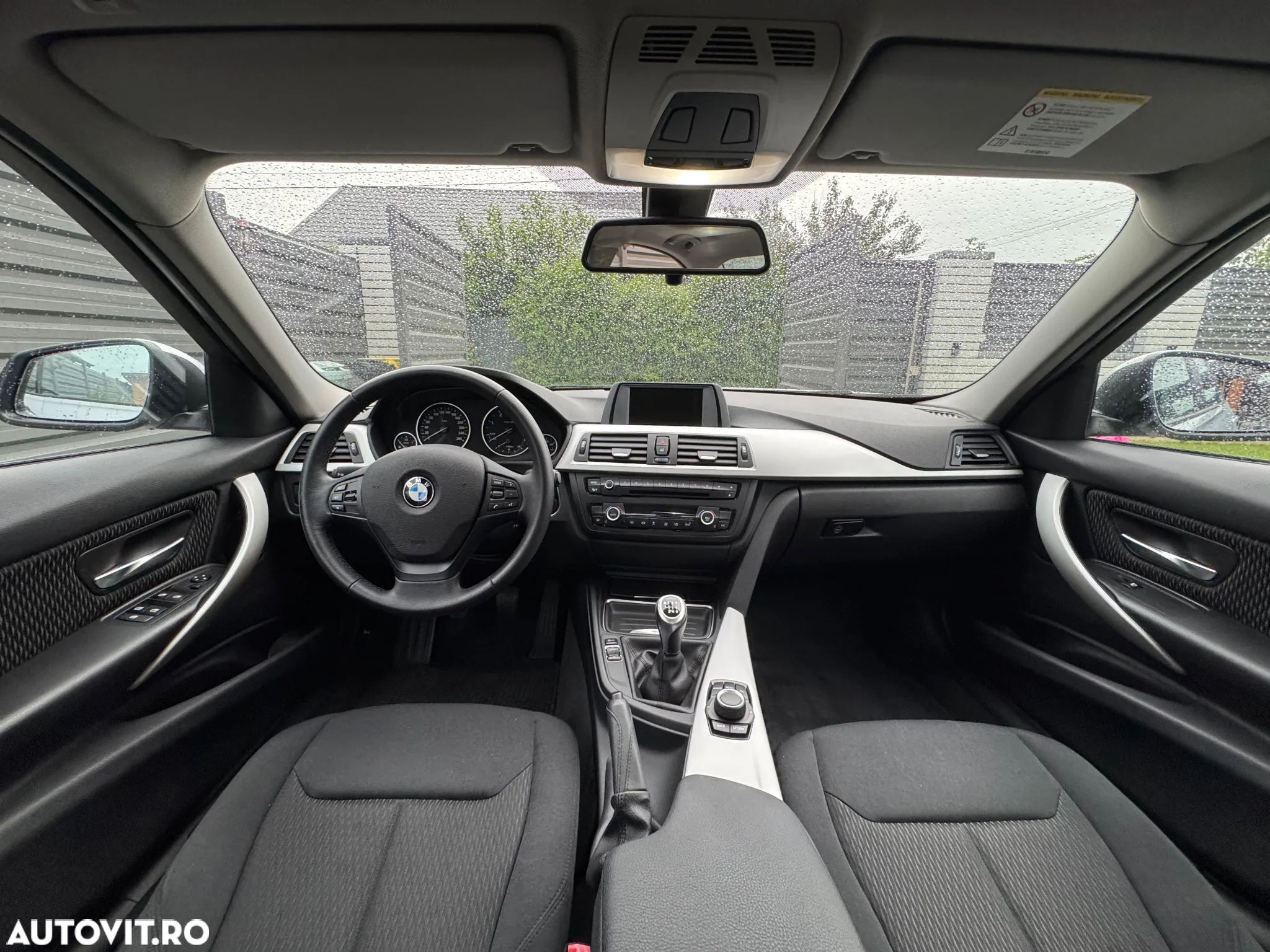 BMW Seria 3 316d - 5