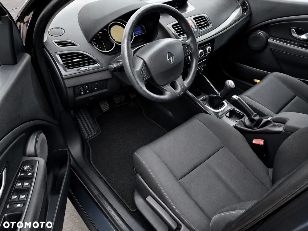 Renault Megane 1.6 16V 100 Authentique - 25