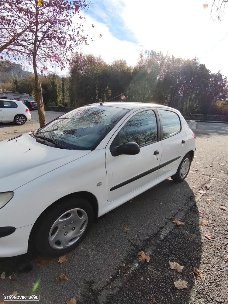 Peugeot 206 1.1 XR Présence - 18