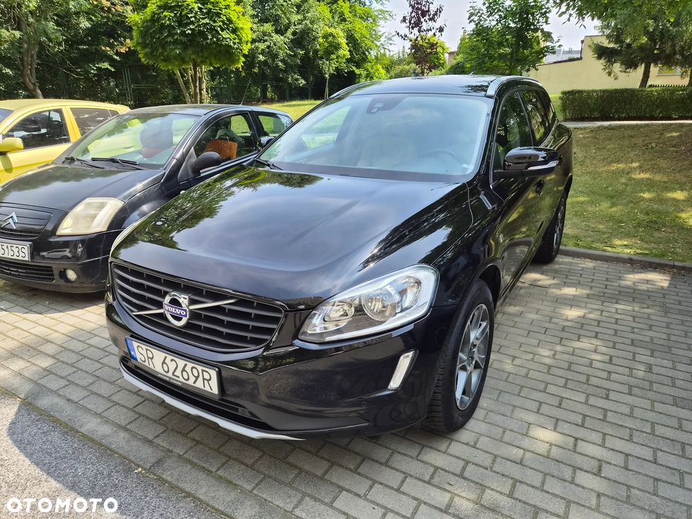 Volvo XC 60 D3 Drive-E Ocean Race - 35