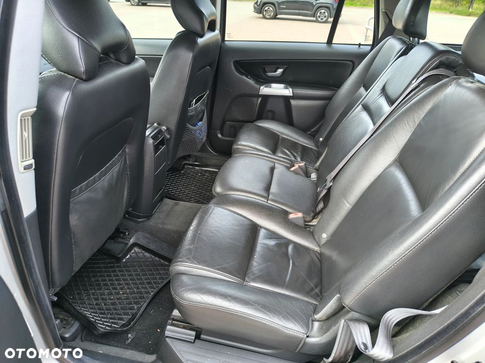 Volvo XC 90 2.4 D5 - 13