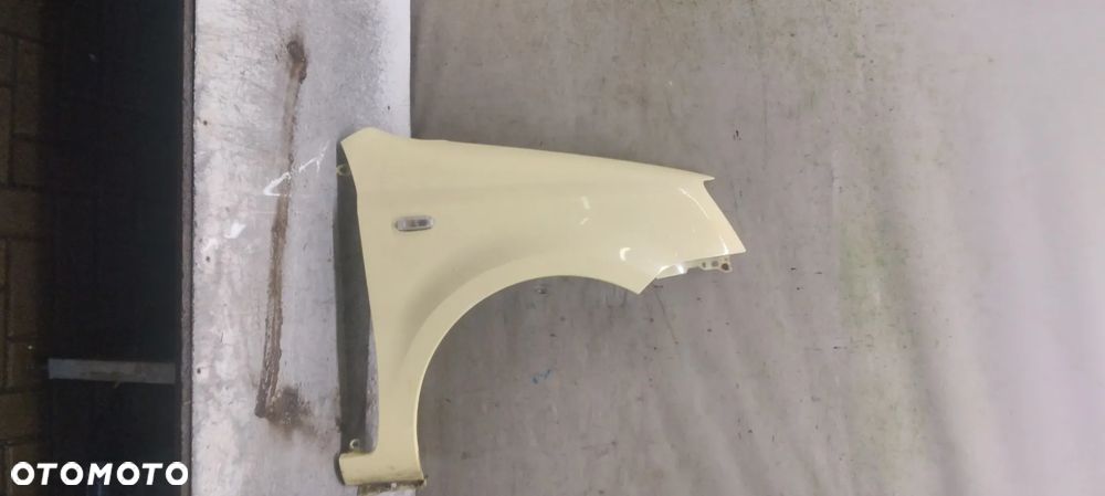 BŁOTNIK PRAWY PRZÓD PRZEDNI FIAT PANDA 541/A ŻÓŁTY ZOLTY - 1