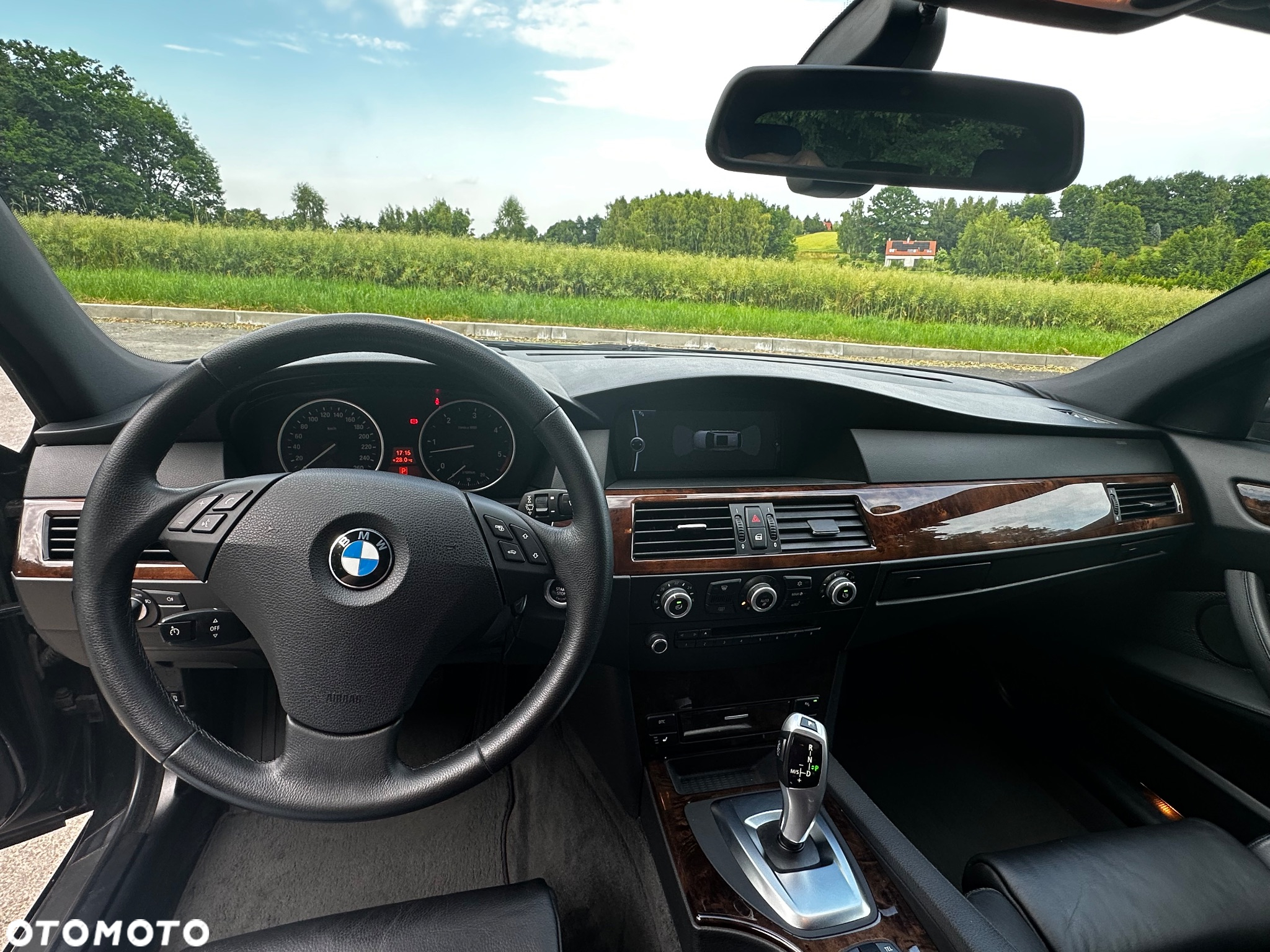BMW Seria 5 525d Touring Edition Exclusive - 25