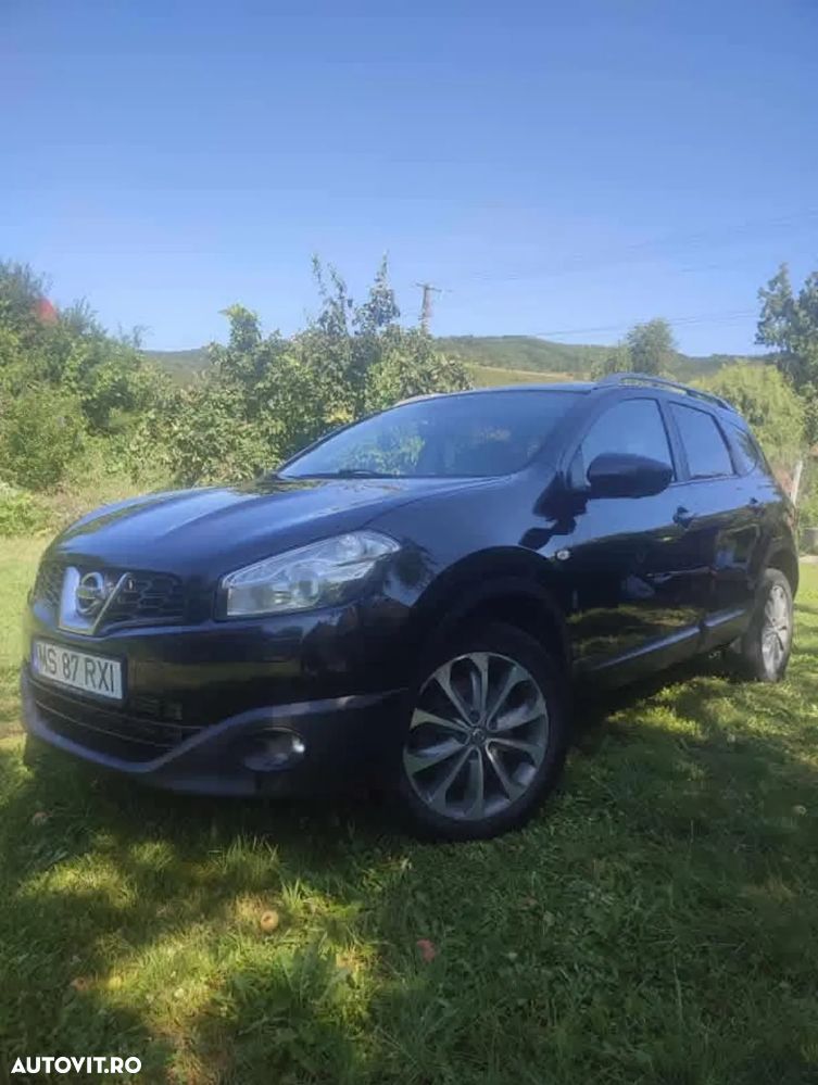 Nissan Qashqai+2 - 5