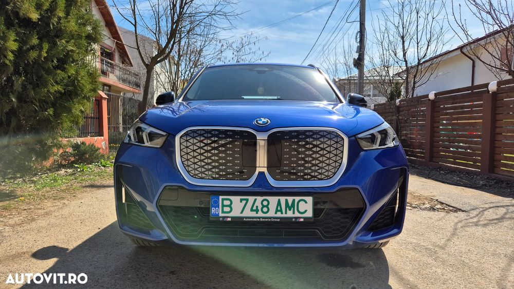 BMW iX1 - 18