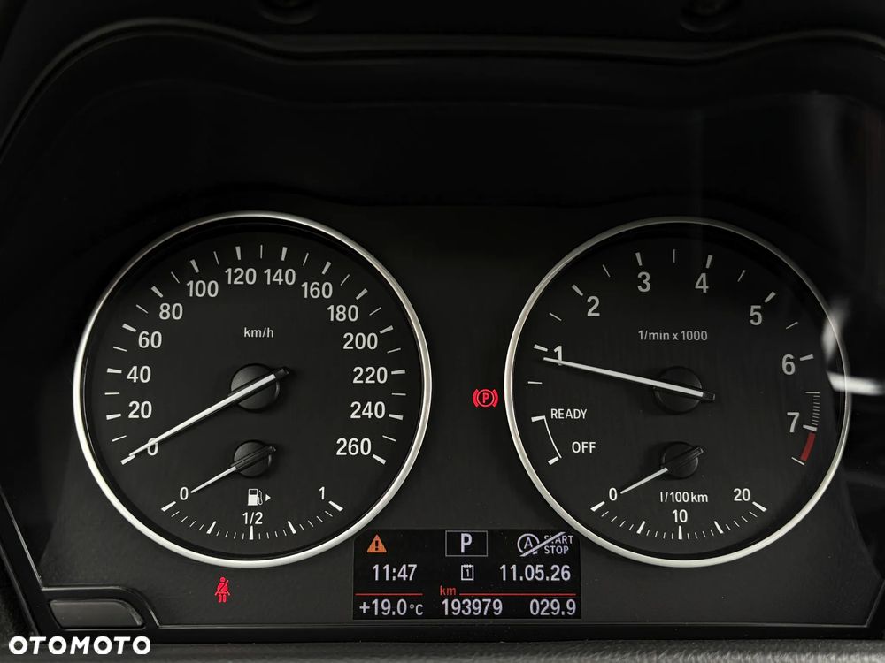 BMW Seria 2 220i Sport-Aut Advantage - 22