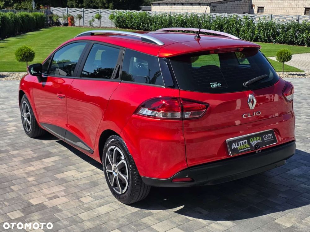Renault Clio - 33