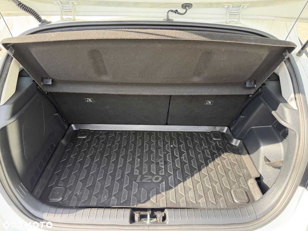 Hyundai i20 1.0 T-GDI 48V Comfort DCT - 14