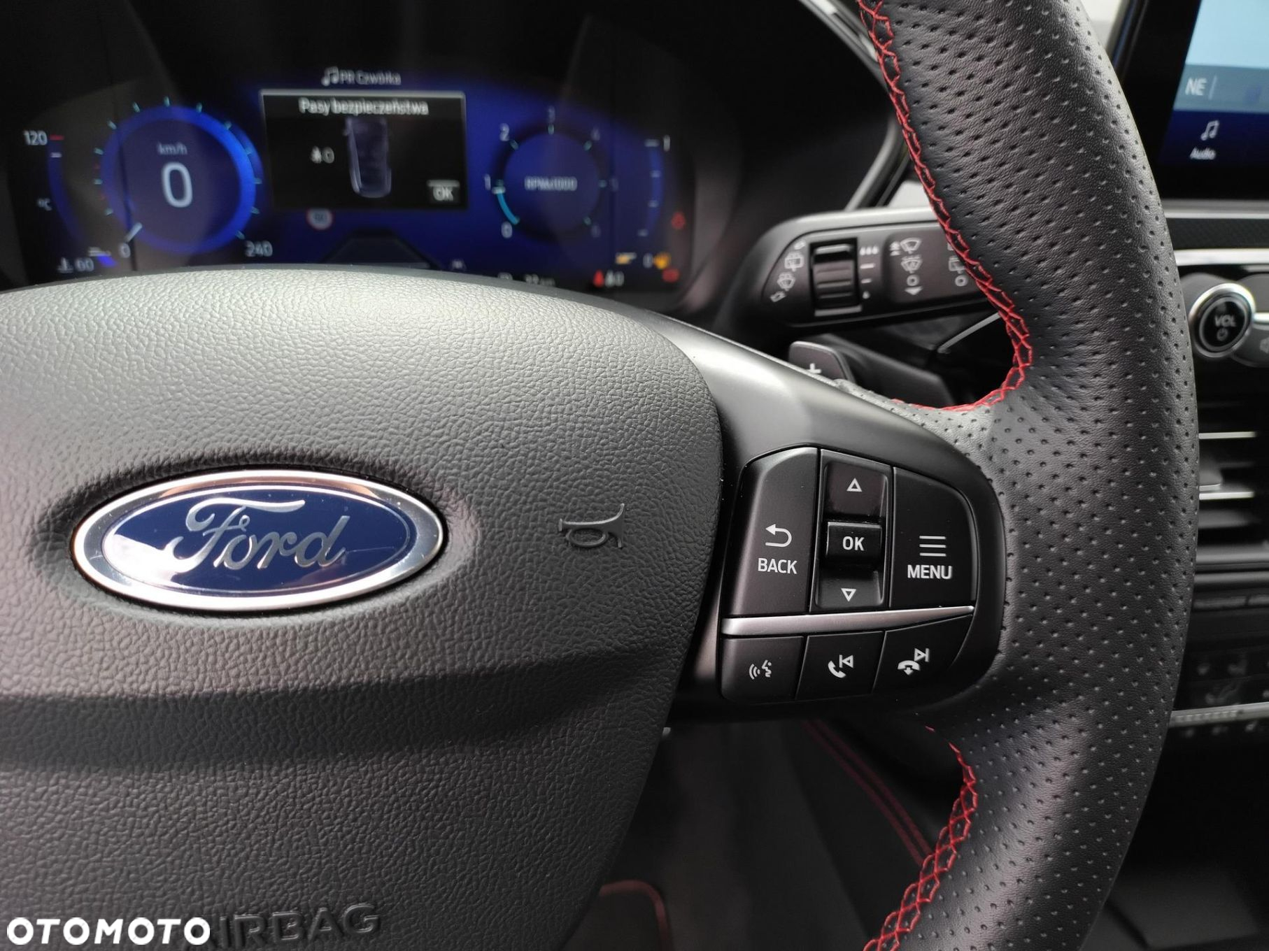 Ford Kuga 2.0 EcoBlue AWD ST-Line X - 14