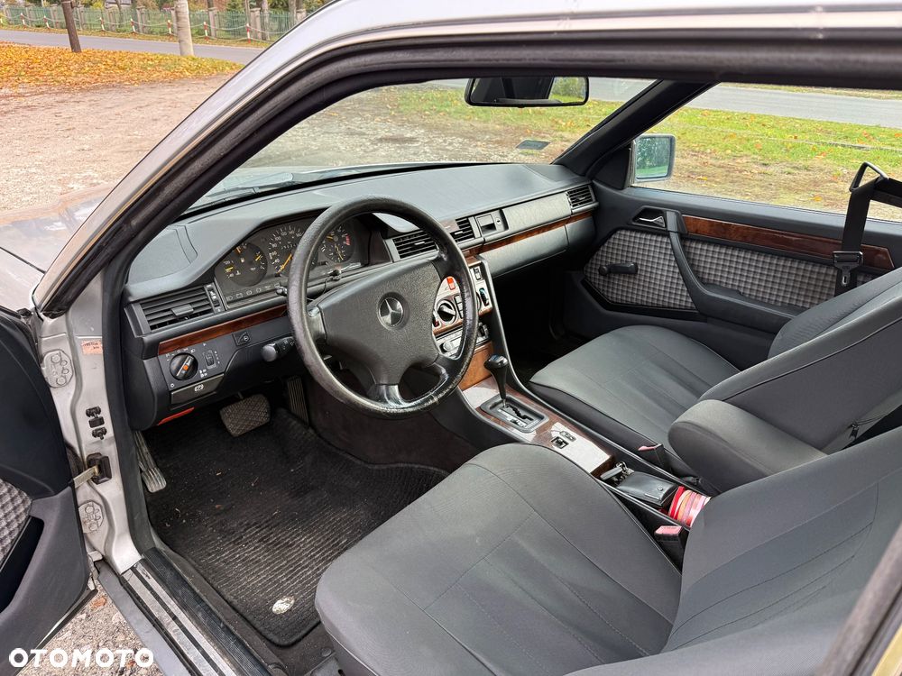 Mercedes-Benz W124 (1984-1993) - 8