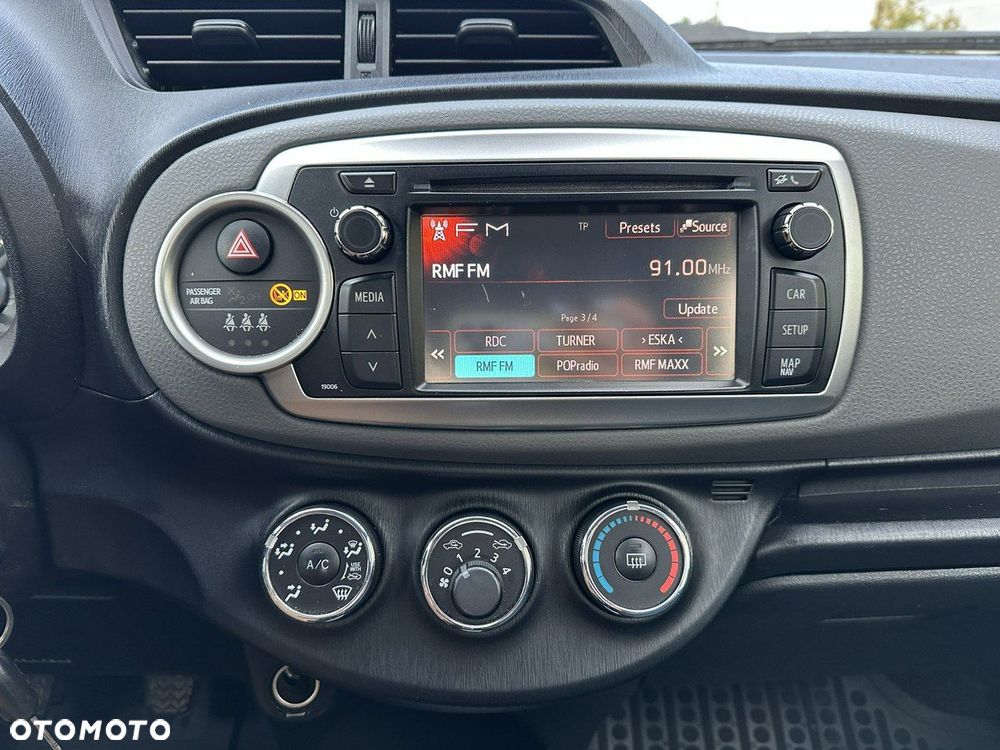 Toyota Yaris - 20