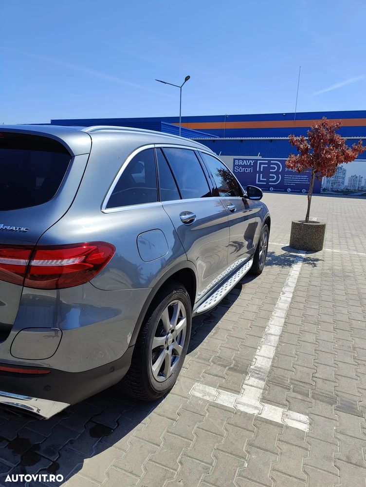 Mercedes-Benz GLC - 4