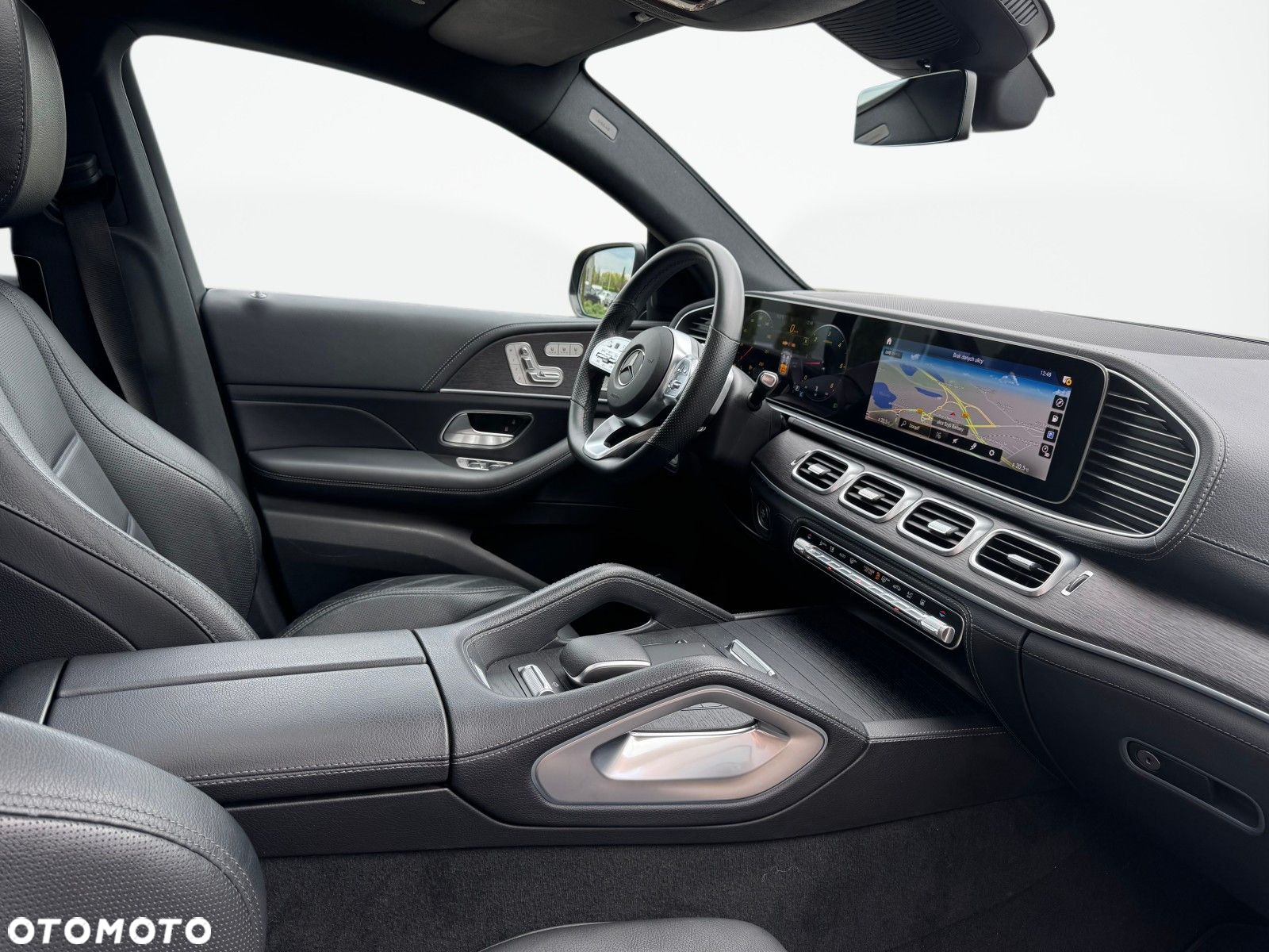 Mercedes-Benz GLE - 16