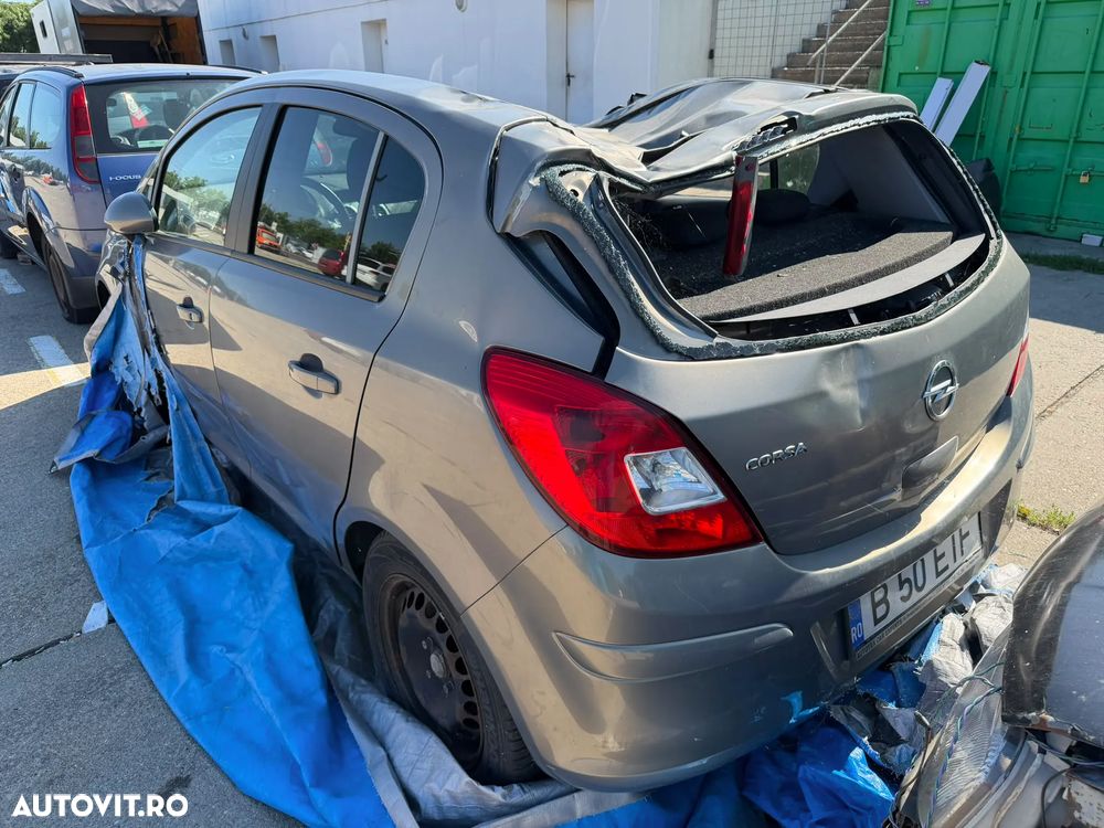 Opel Corsa - 3