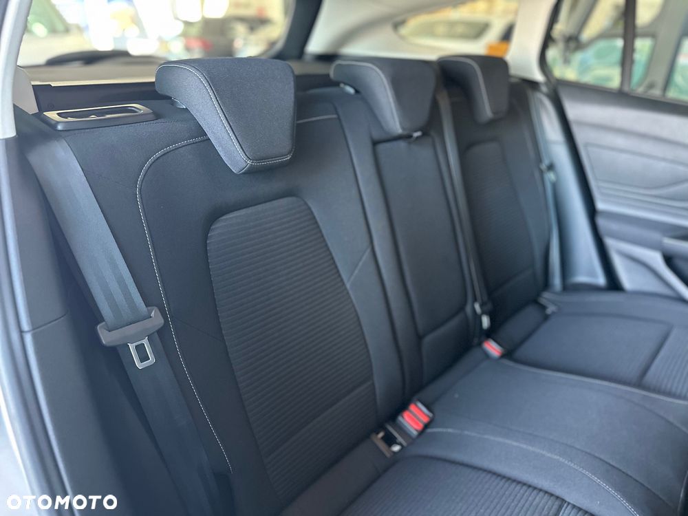 Ford Focus 1.0 EcoBoost Titanium X - 13