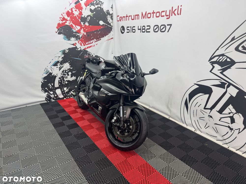 Yamaha R7 - 38