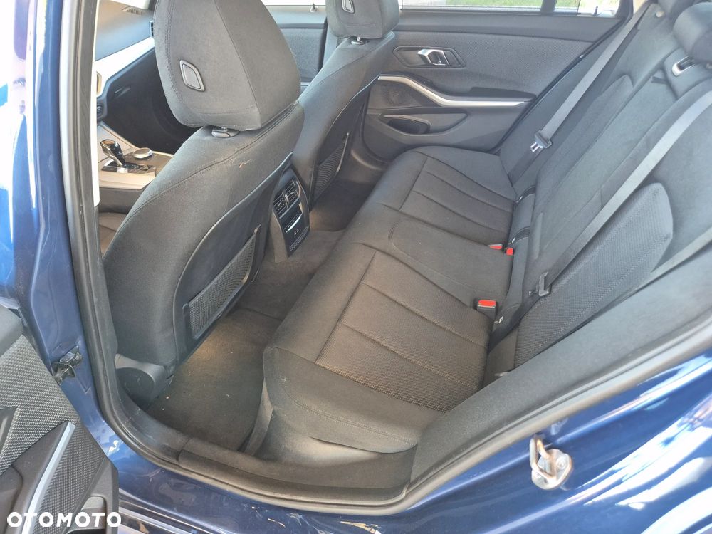 BMW Seria 3 320d MHEV Advantage - 7