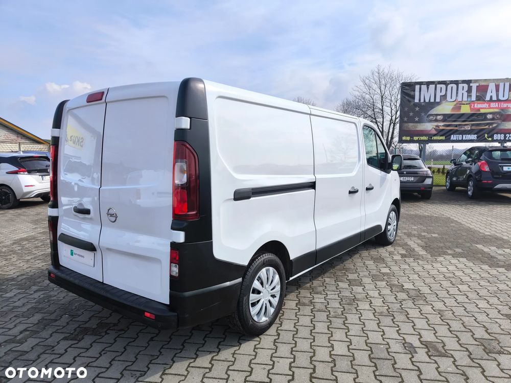 Opel Vivaro - 5