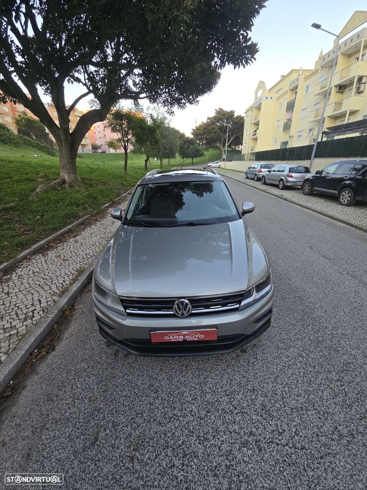 VW Tiguan 1.6 TDI Confortline - 40