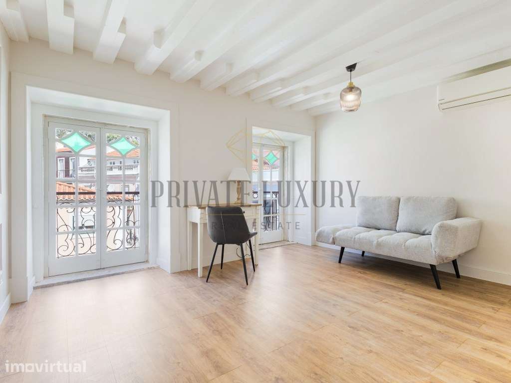 Apartamento T2 Duplex Novo com Terraço junto à Avenida da Liberdade... - Grande imagem: 2/30