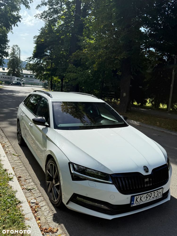 Skoda Superb Combi 2.0 TDI DSG SportLine - 7