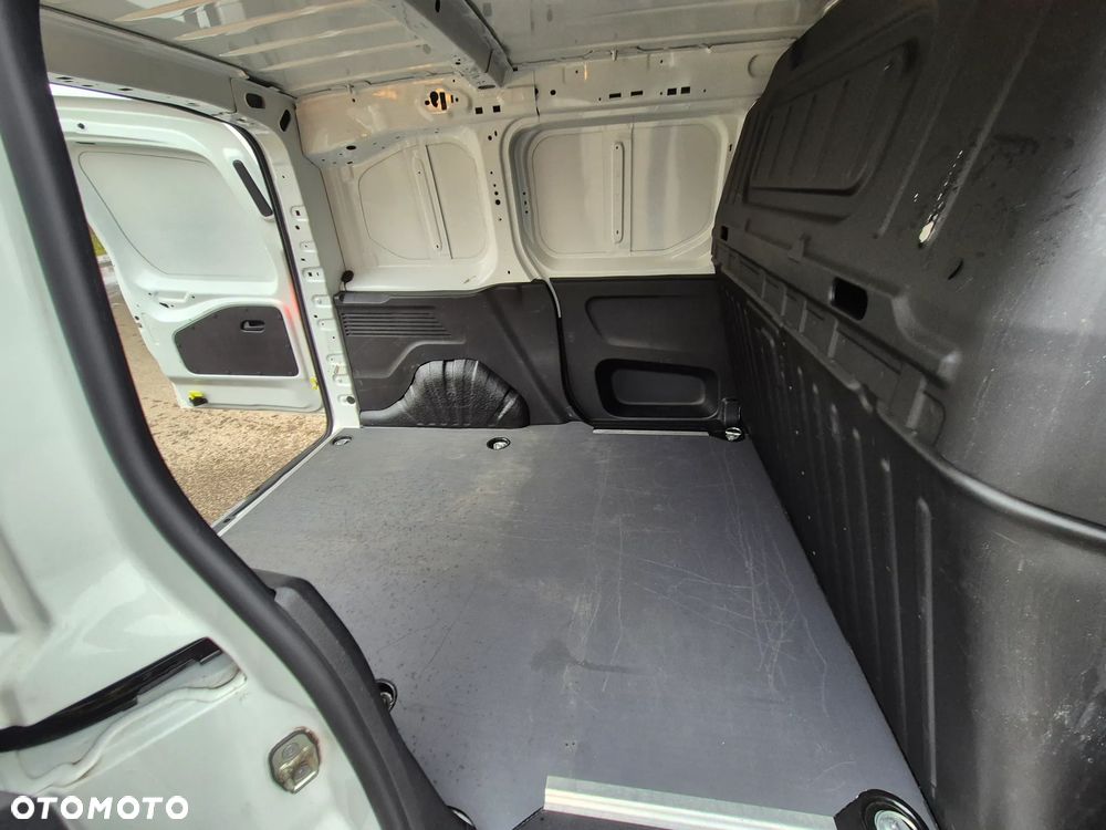 Toyota Proace City - 22