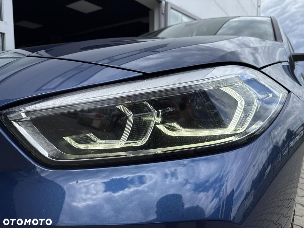 BMW Seria 1 - 25