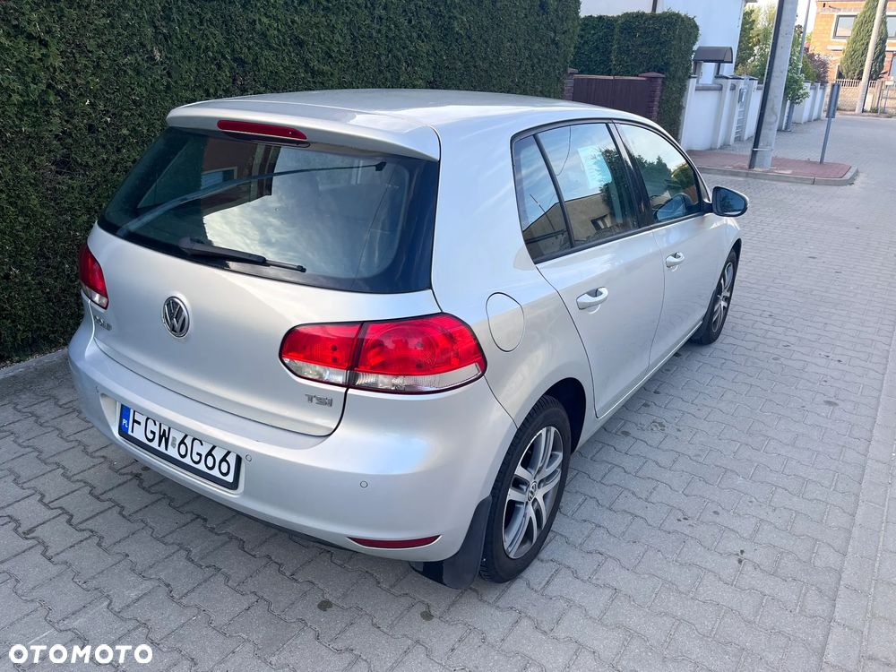 Volkswagen Golf 1.2 TSI Comfortline - 2
