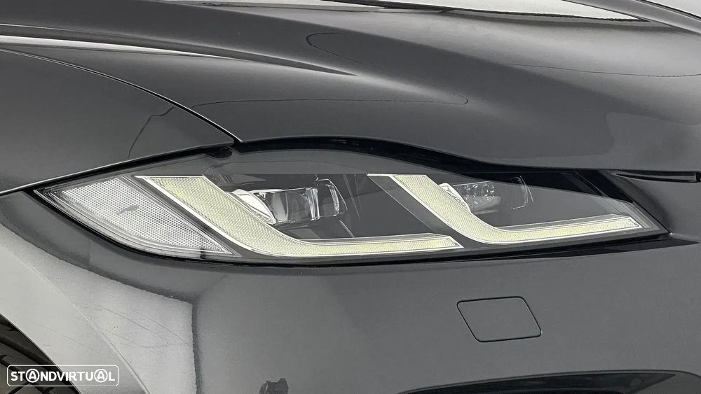 Jaguar F-Pace 2.0 P400e AWD R-Dynamic Black - 23