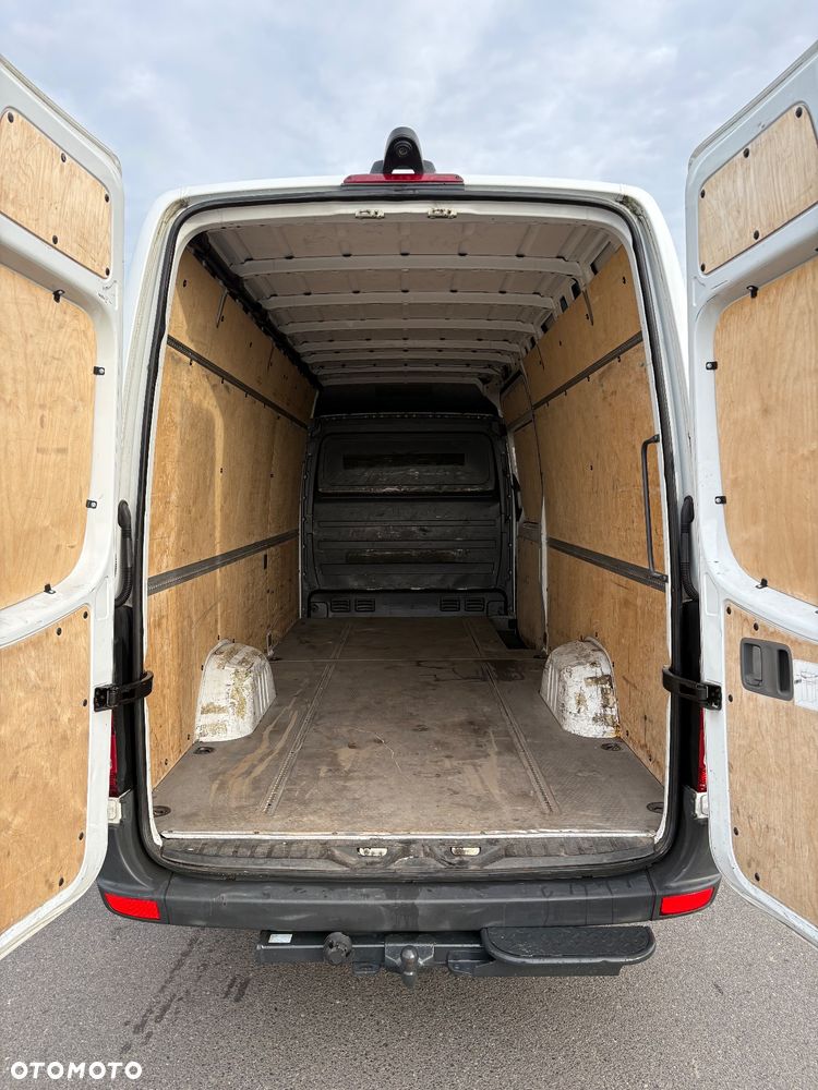 Mercedes-Benz Sprinter - 18
