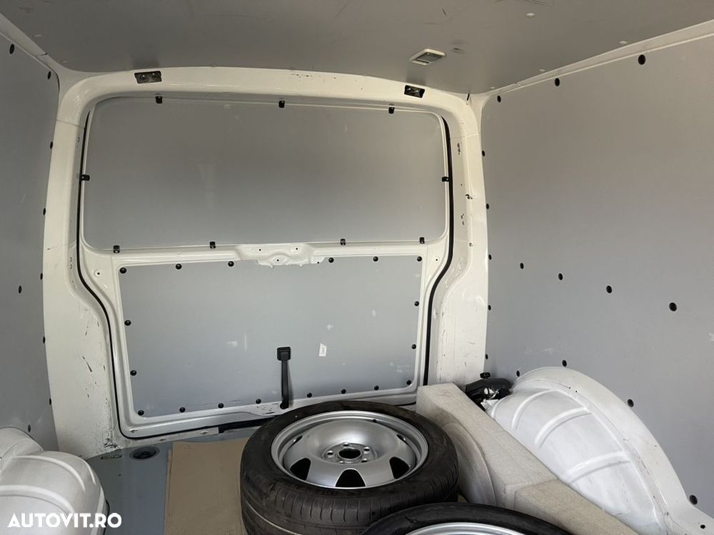 Volkswagen Transporter T6 Lang - 28