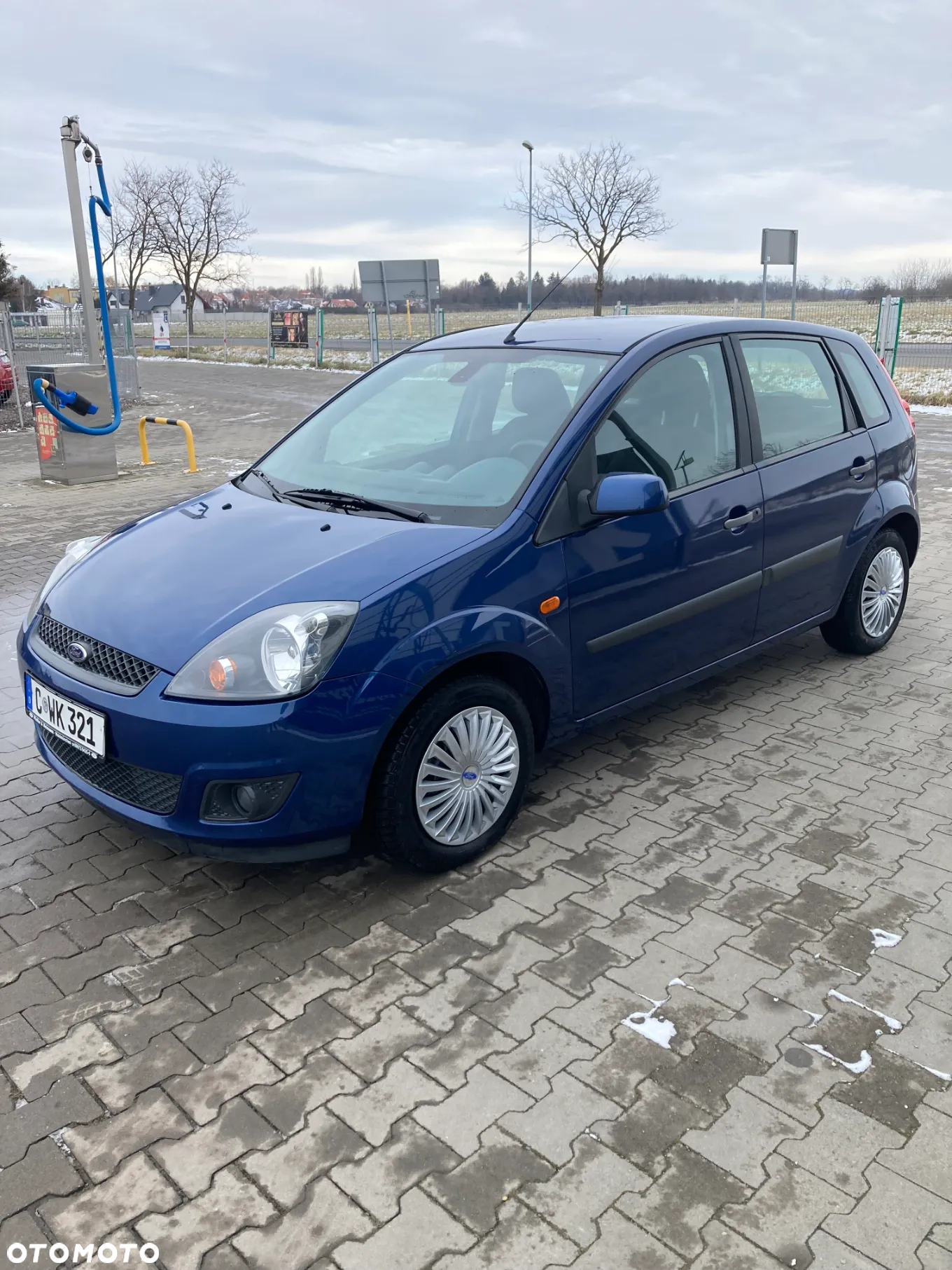 Ford Fiesta 1.4 Ambiente - 6