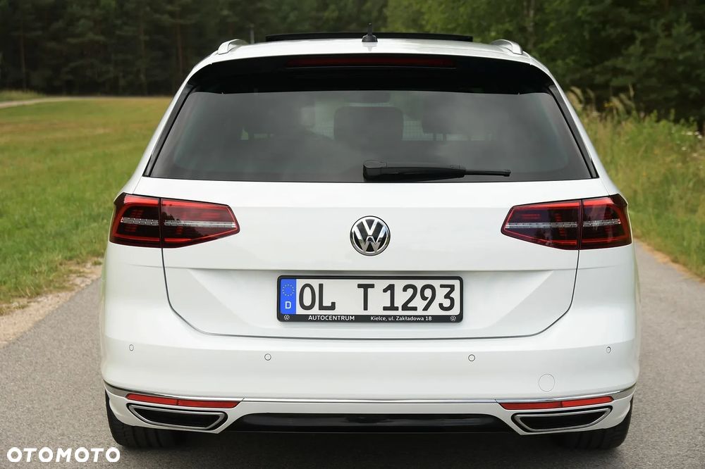 Volkswagen Passat - 8