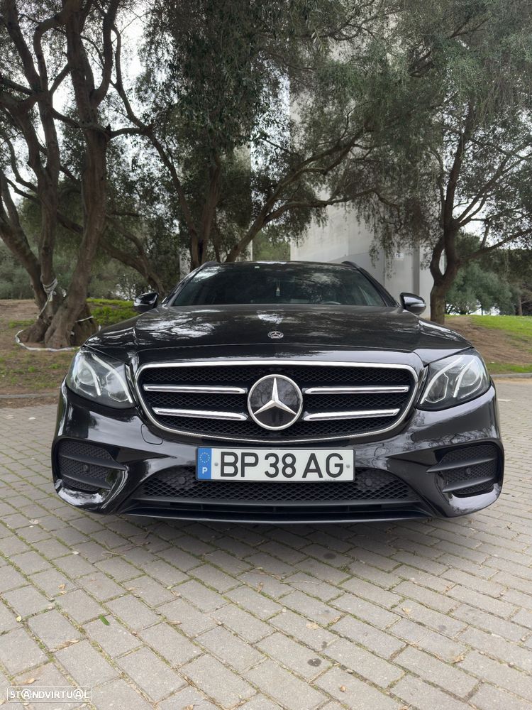 Mercedes-Benz E 300 de AMG Line - 10