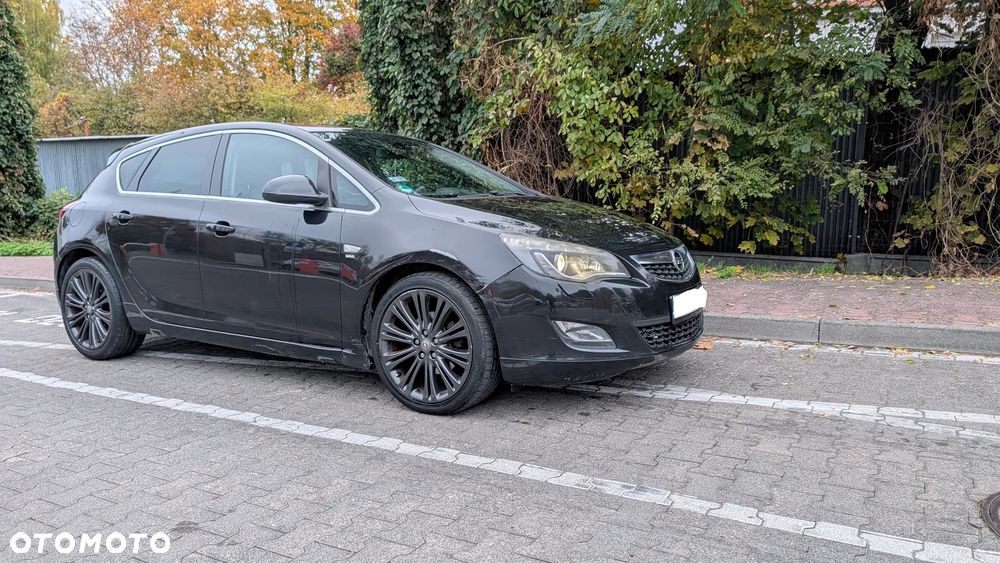 Opel Astra - 11